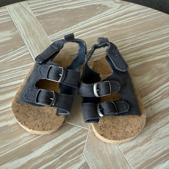 Carters|Gender neutral baby shoes,double strap navy denim style with buckle,0-3M - Picture 6 of 8